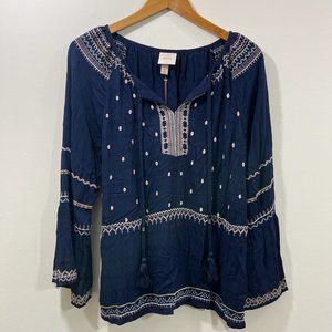 NWT Women Medium M Knox Rose Floral Flower Shirt Top Casual Festival Blue